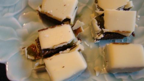 Eine Begegnung zwischen Matcha und Schokolade Eine Begegnung zwischen Matcha und Schokolade